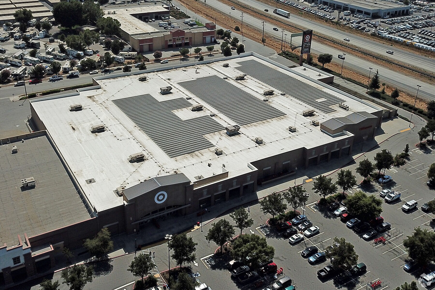 6705-6975 Camino Arroyo, Gilroy, CA à louer Photo du bâtiment- Image 1 de 4