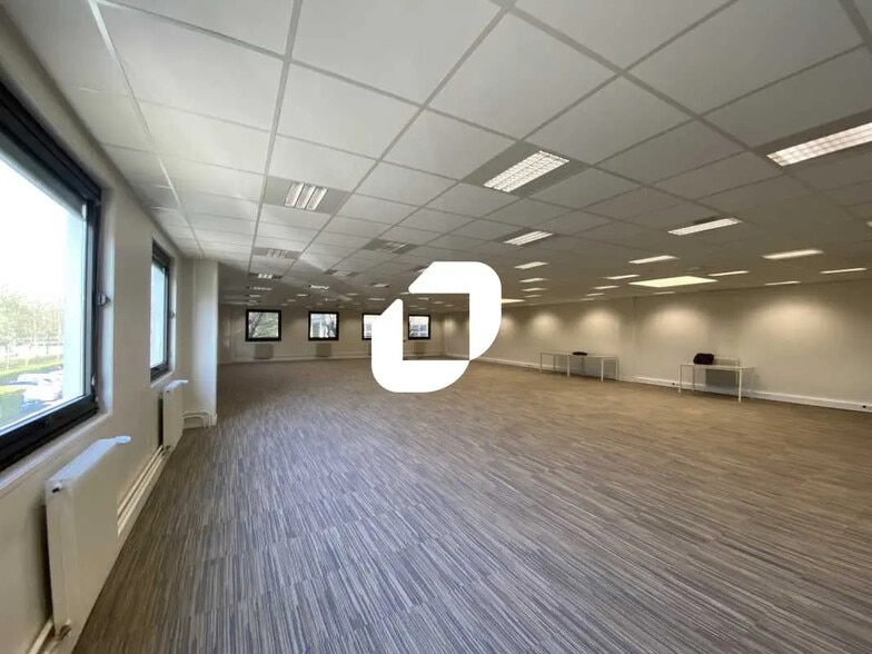 Bureau dans Villepinte à louer - Photo intérieure - Image 3 de 5