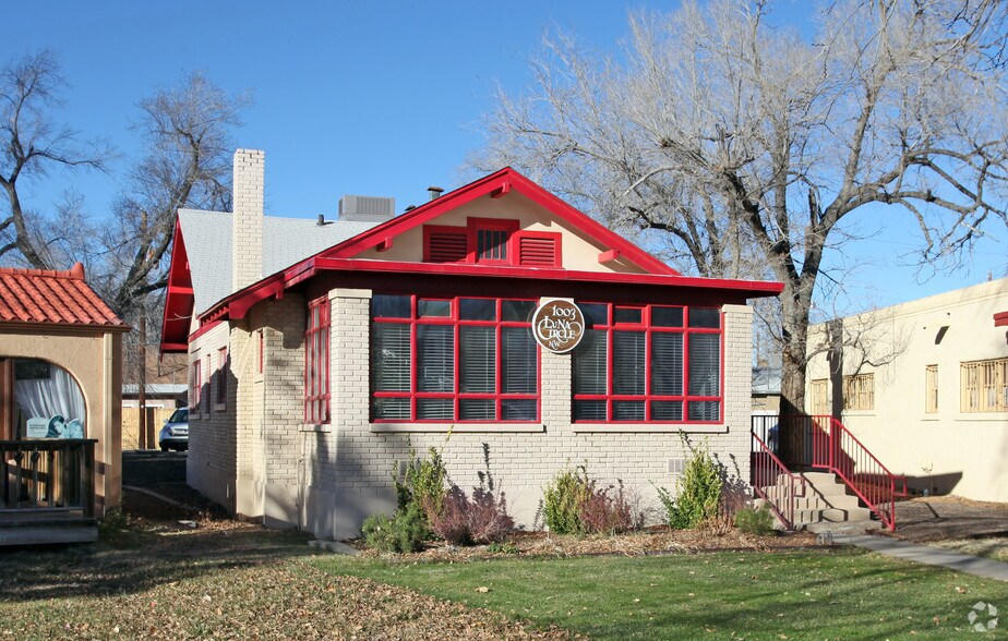 1003 Luna Cir NW, Albuquerque, NM à louer - Photo du bâtiment - Image 2 de 12