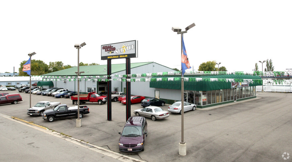 1219 S Main St, Jefferson, WI for sale - Building Photo - Image 1 of 1