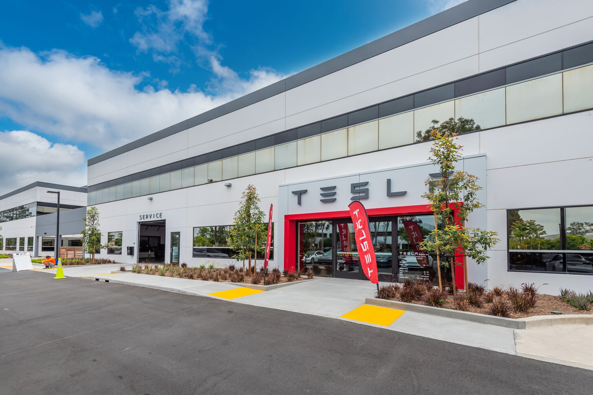 2000 Corporate Center Dr, Thousand Oaks, CA à vendre Photo du bâtiment- Image 1 de 1