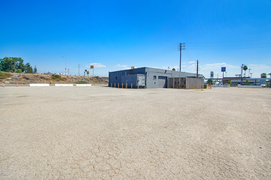 2396 E Steel Rd, Colton, CA for lease - Building Photo - Image 3 of 14