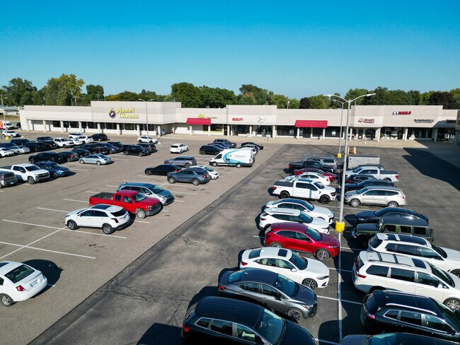 Plus de détails pour 8148-8260 23 Mile Rd, Shelby Township, MI - Commerce de détail à louer