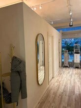 21 W 39th St, New York, NY for lease Interior Photo- Image 2 of 7