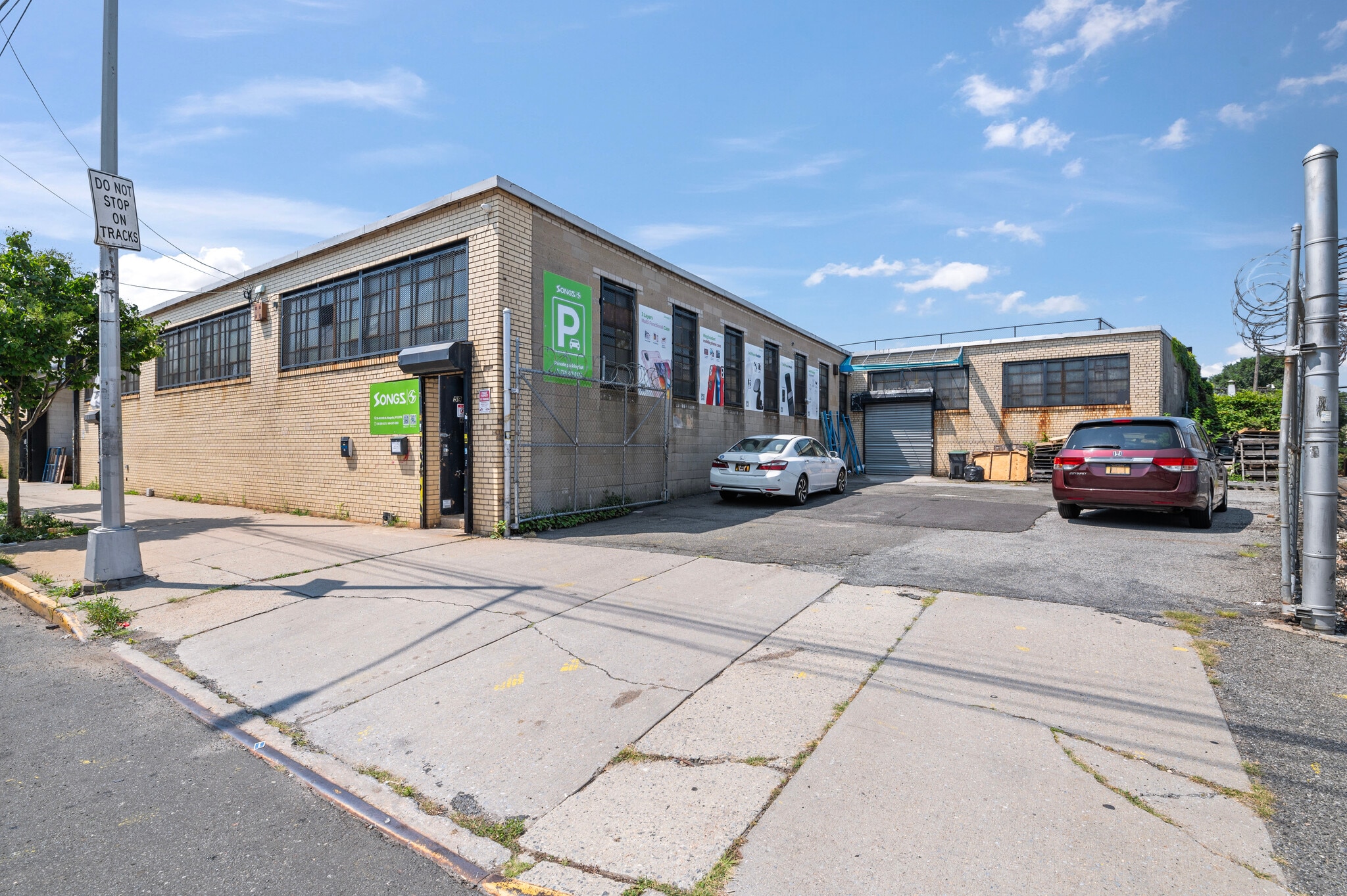 59-48 55th St, Maspeth, NY for sale Building Photo- Image 1 of 19