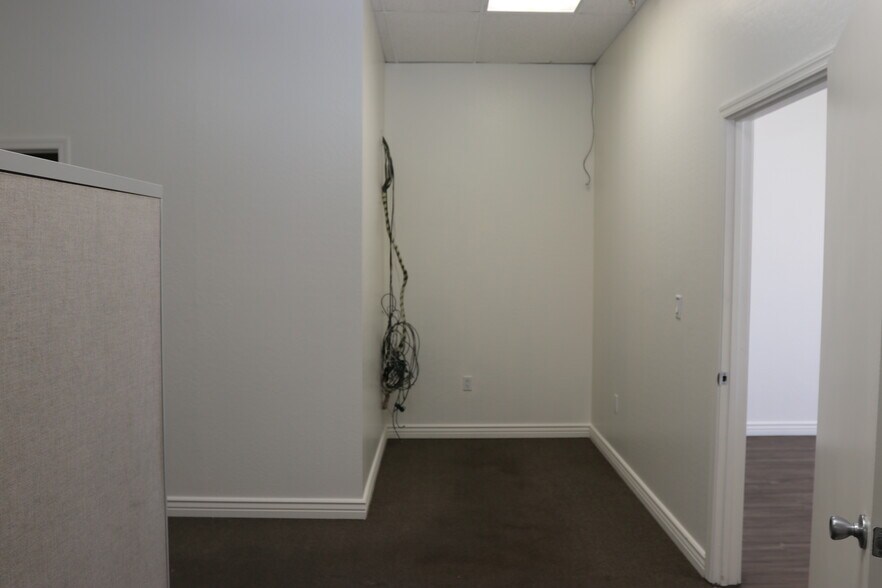 4830 E Main St, Mesa, AZ à louer - Photo intérieure - Image 2 de 8