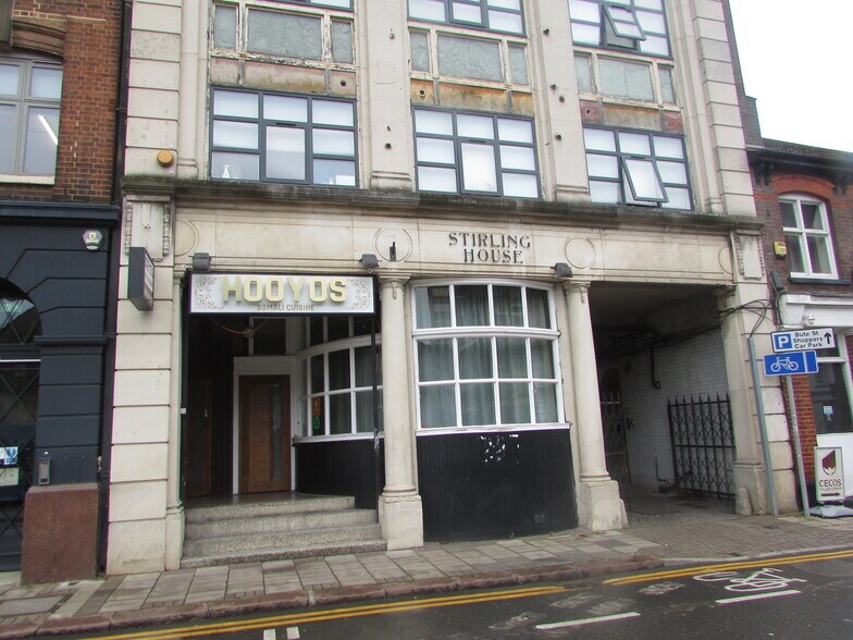 30 Guildford St, Luton à louer - Photo du bâtiment - Image 2 de 2