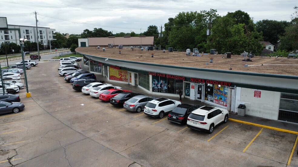 4802-4822 Martin Luther King Blvd, Houston, TX à louer - Photo du bâtiment - Image 3 de 8