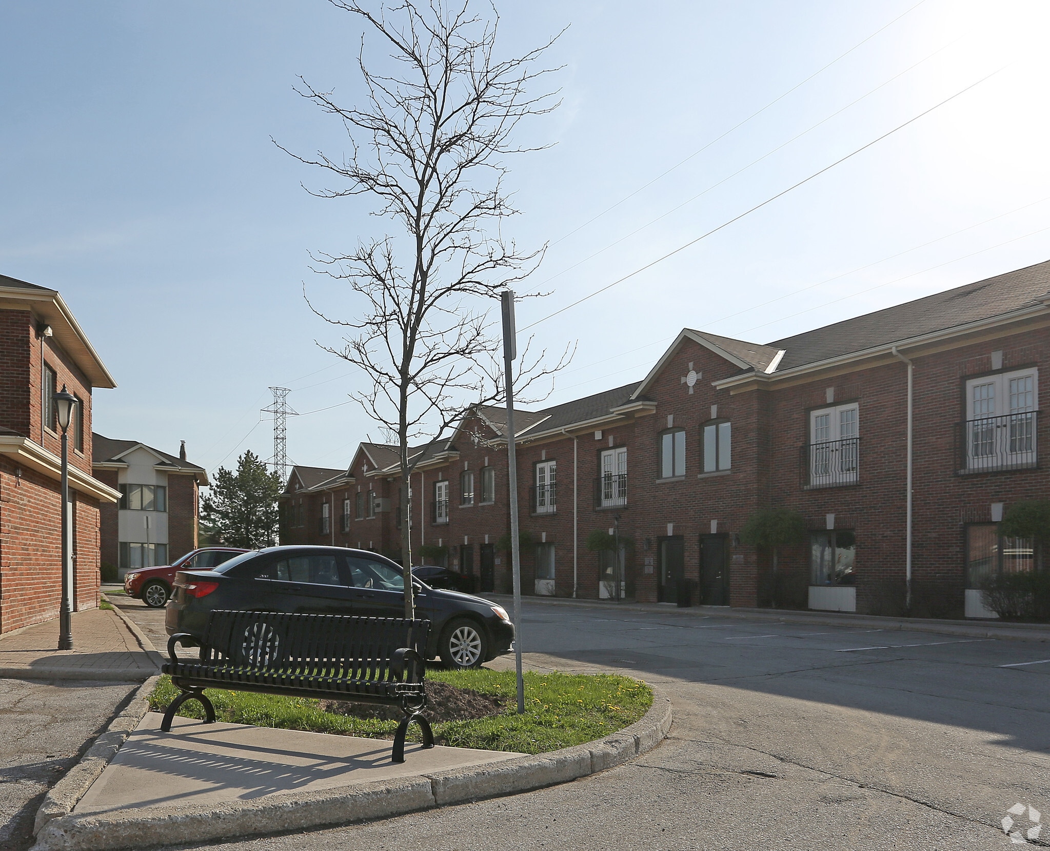 5409 Eglinton Ave W, Toronto, ON for lease Primary Photo- Image 1 of 3