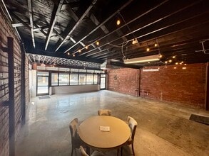 901 N Pennsylvania St, Indianapolis, IN for lease Interior Photo- Image 2 of 14
