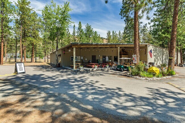 Plus de détails pour 9955 US Highway 12, Lolo, MT - Spécialité à vendre