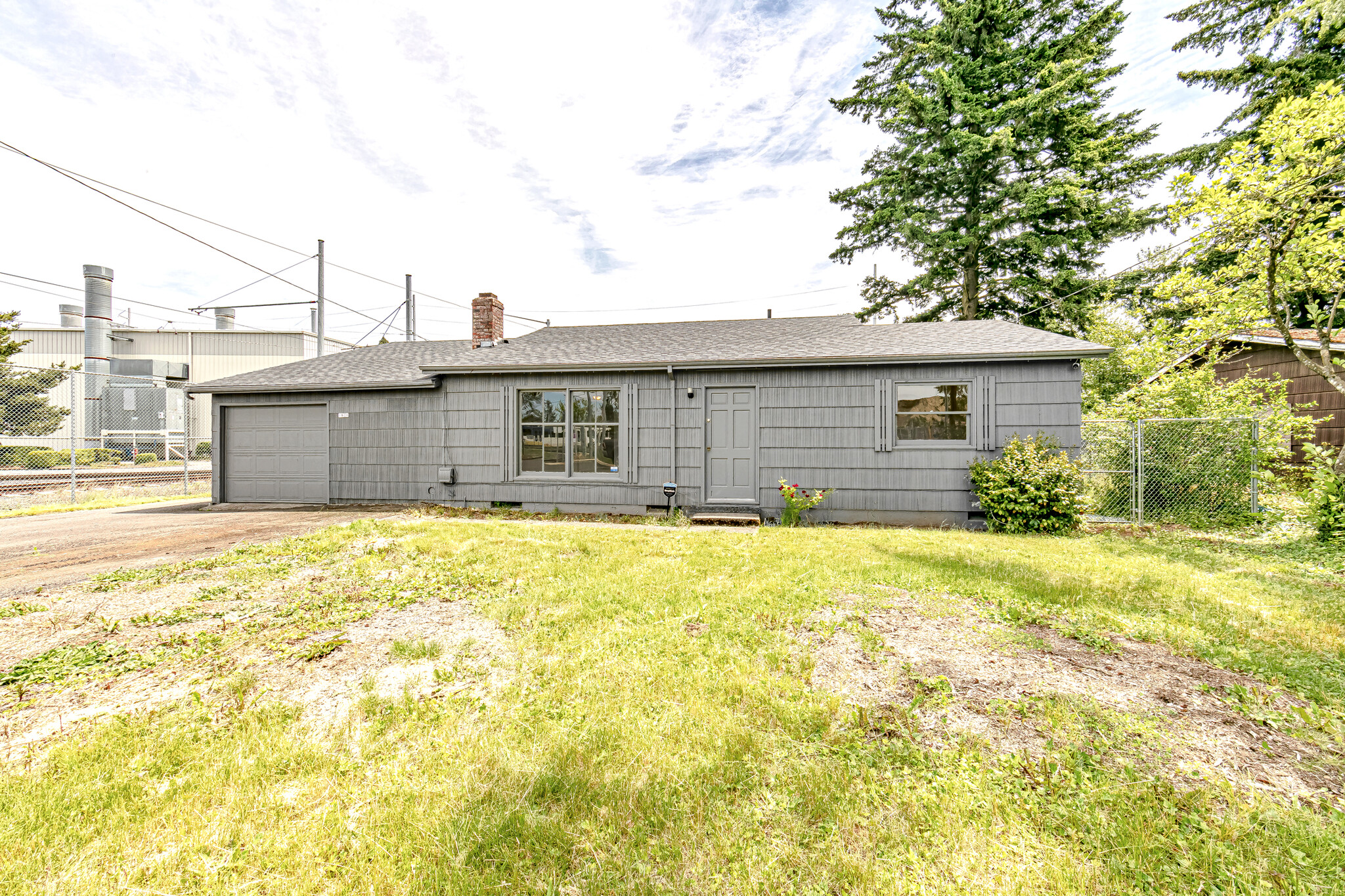 Magic City Garage, Gresham, OR for sale Building Photo- Image 1 of 1