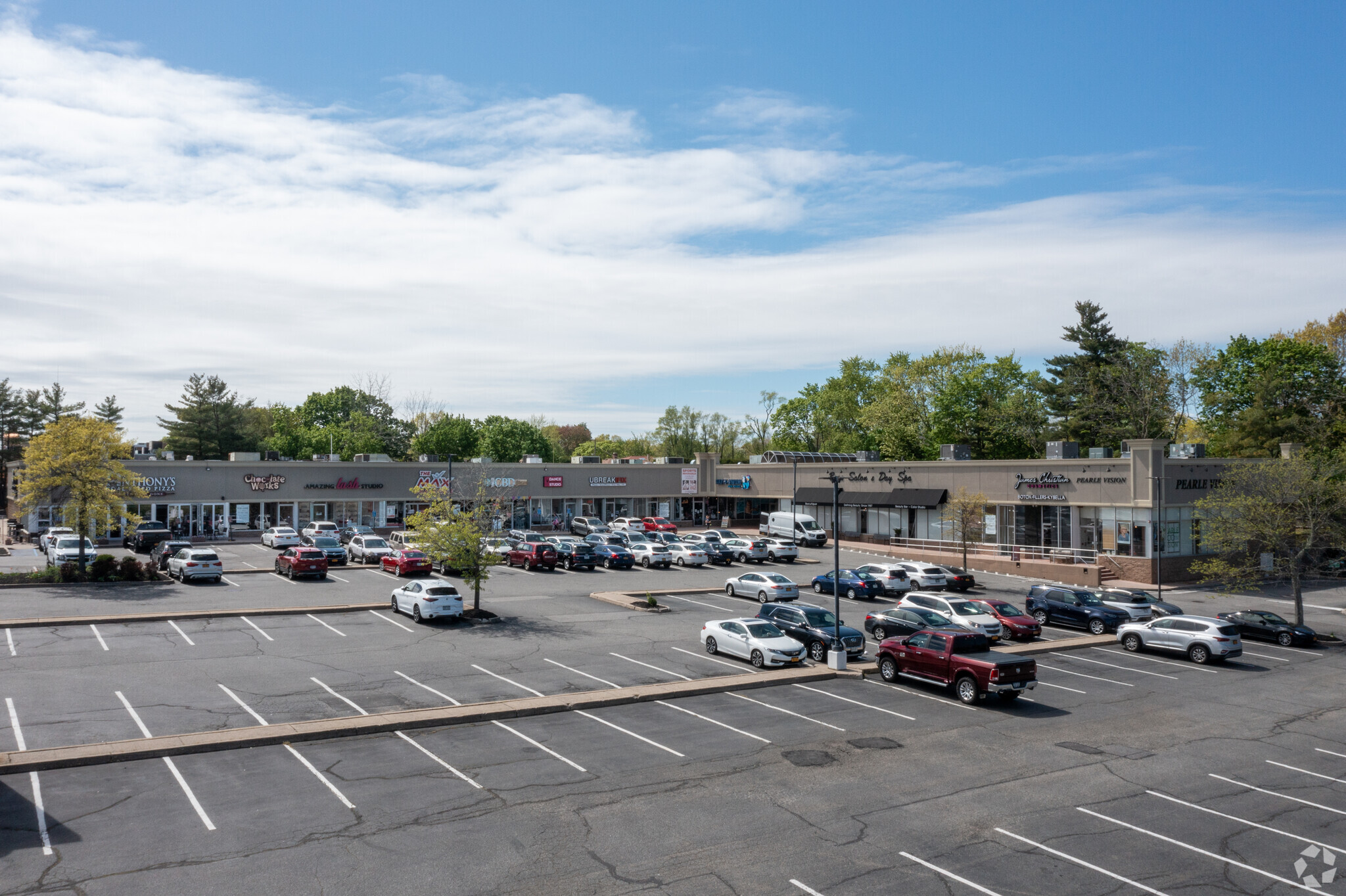 6401 Jericho Tpke, Commack, NY for sale Primary Photo- Image 1 of 16