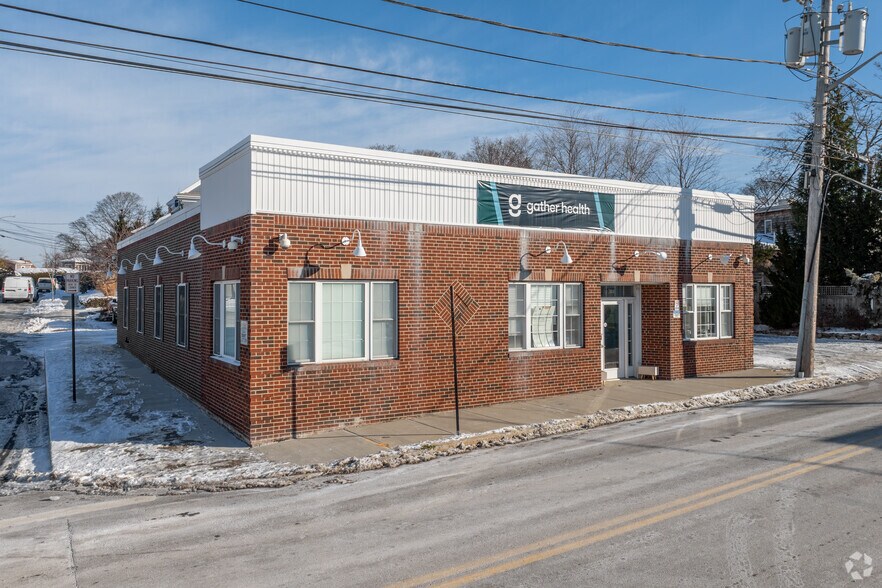 744 E Squantum St, Quincy, MA à vendre - Photo du bâtiment - Image 3 de 20