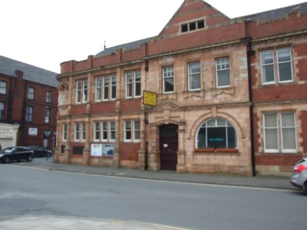 Corportation St, Hyde à louer - Photo du bâtiment - Image 2 de 2