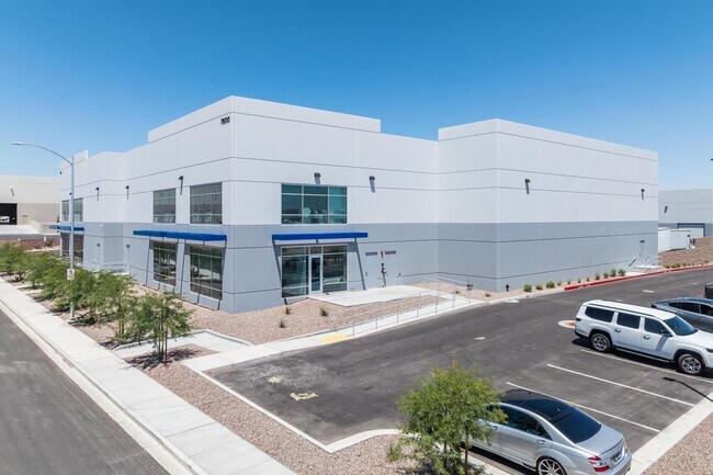 Plus de détails pour 7600 W Arby Ave, Las Vegas, NV - Industriel à vendre
