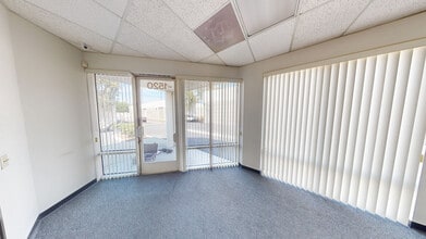 3283-3299 Walnut Ave, Signal Hill, CA for lease Building Photo- Image 1 of 6