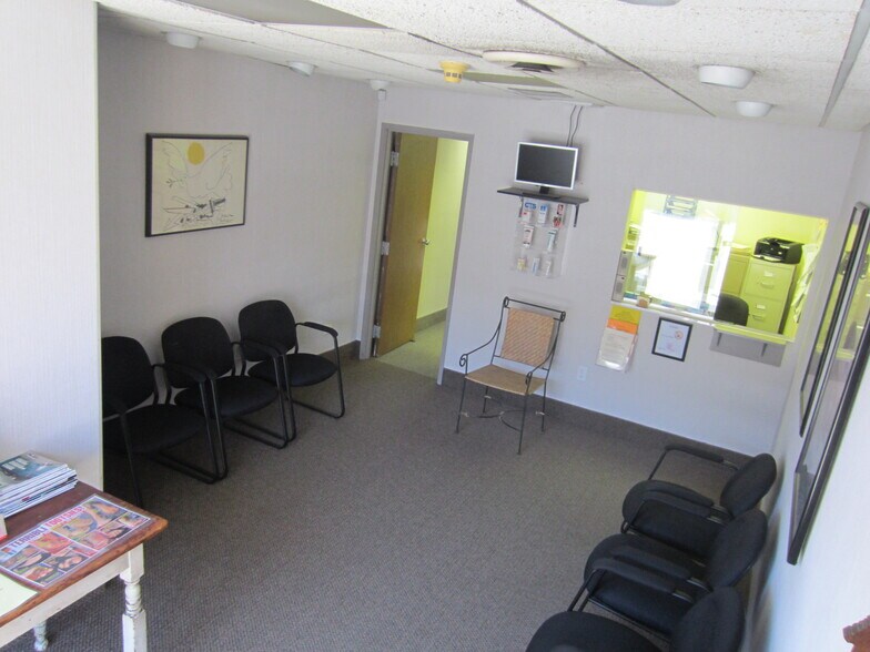 75 Bloomfield Ave, Denville, NJ à vendre - Photo du bâtiment - Image 1 de 7