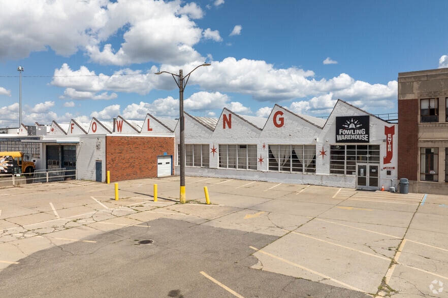 3901 Christopher St, Hamtramck, MI à louer - Photo du bâtiment - Image 2 de 6