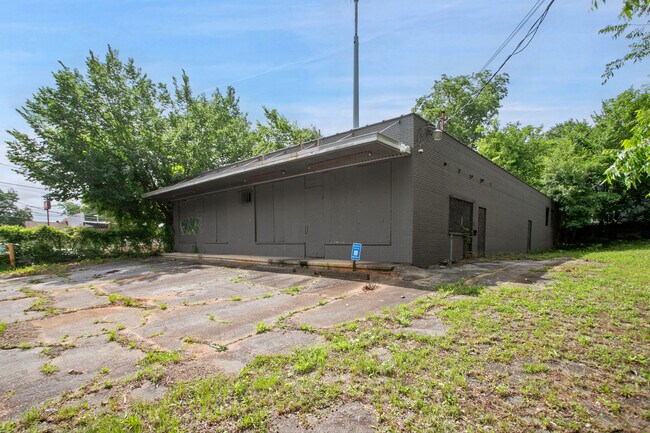More details for 638-642 Dill Ave, Atlanta, GA - Retail for Sale