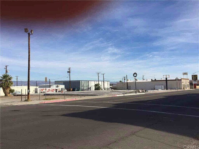 710 W Broadway St, Needles, CA for sale - Building Photo - Image 2 of 2
