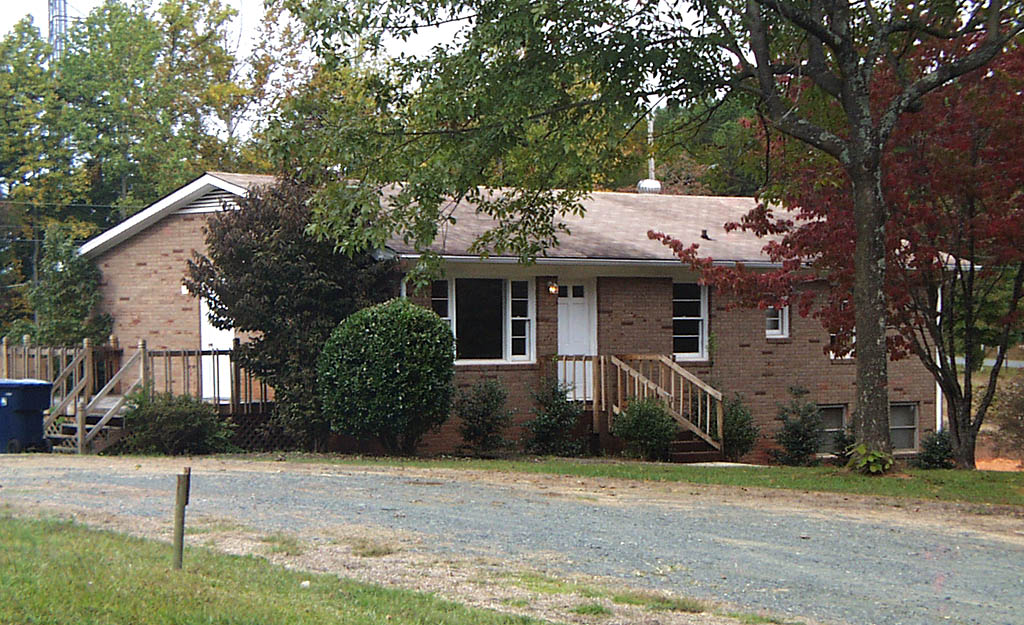 8924 Boyd Dr, Matthews, NC à vendre Photo principale- Image 1 de 2