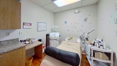 1725 N University Dr, Coral Springs, FL for lease Building Photo- Image 2 of 12