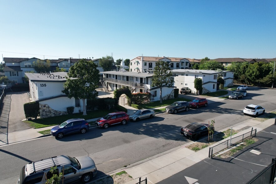 119-135 S Fahrion Pl, Anaheim, CA for sale - Building Photo - Image 1 of 8