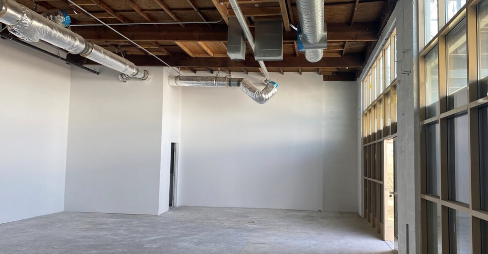 580 S Alameda St, Los Angeles, CA for lease - Building Photo - Image 3 of 25