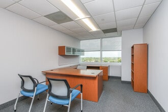 210 N University Dr, Coral Springs, FL for lease Interior Photo- Image 2 of 22