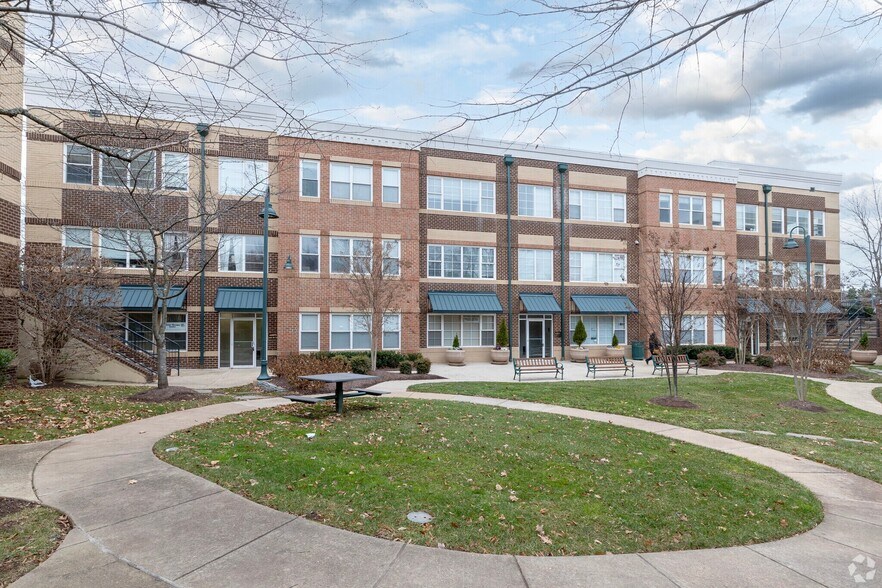 44075 Pipeline Plz, Ashburn, VA à louer - Photo principale - Image 1 de 7