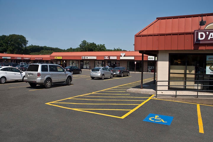 375 Putnam Pike, Smithfield, RI for lease - Building Photo - Image 2 of 2