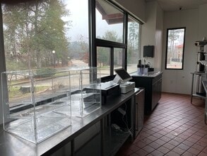 4003 S Medford Dr, Lufkin, TX for lease Building Photo- Image 1 of 8