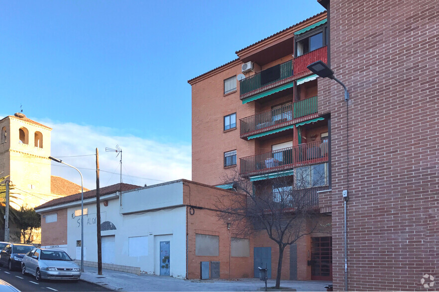 Calle Libertad, 9, Azuqueca de Henares, Guadalajara à vendre - Photo du bâtiment - Image 2 de 2