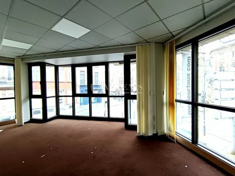 Office in Lille for sale - Interior Photo - Image 3 of 9
