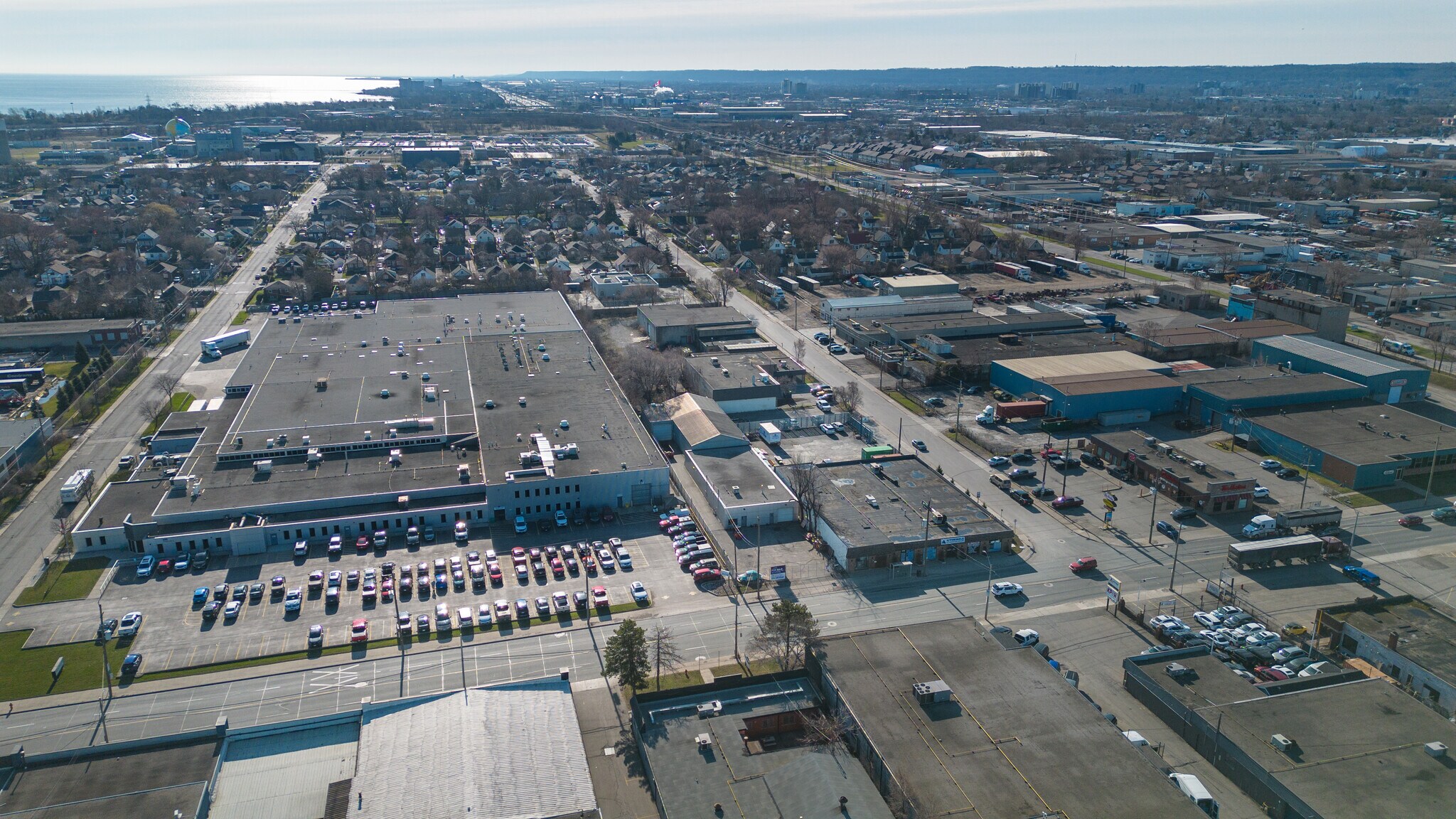 652 Parkdale Ave N, Hamilton, ON for sale Building Photo- Image 1 of 1