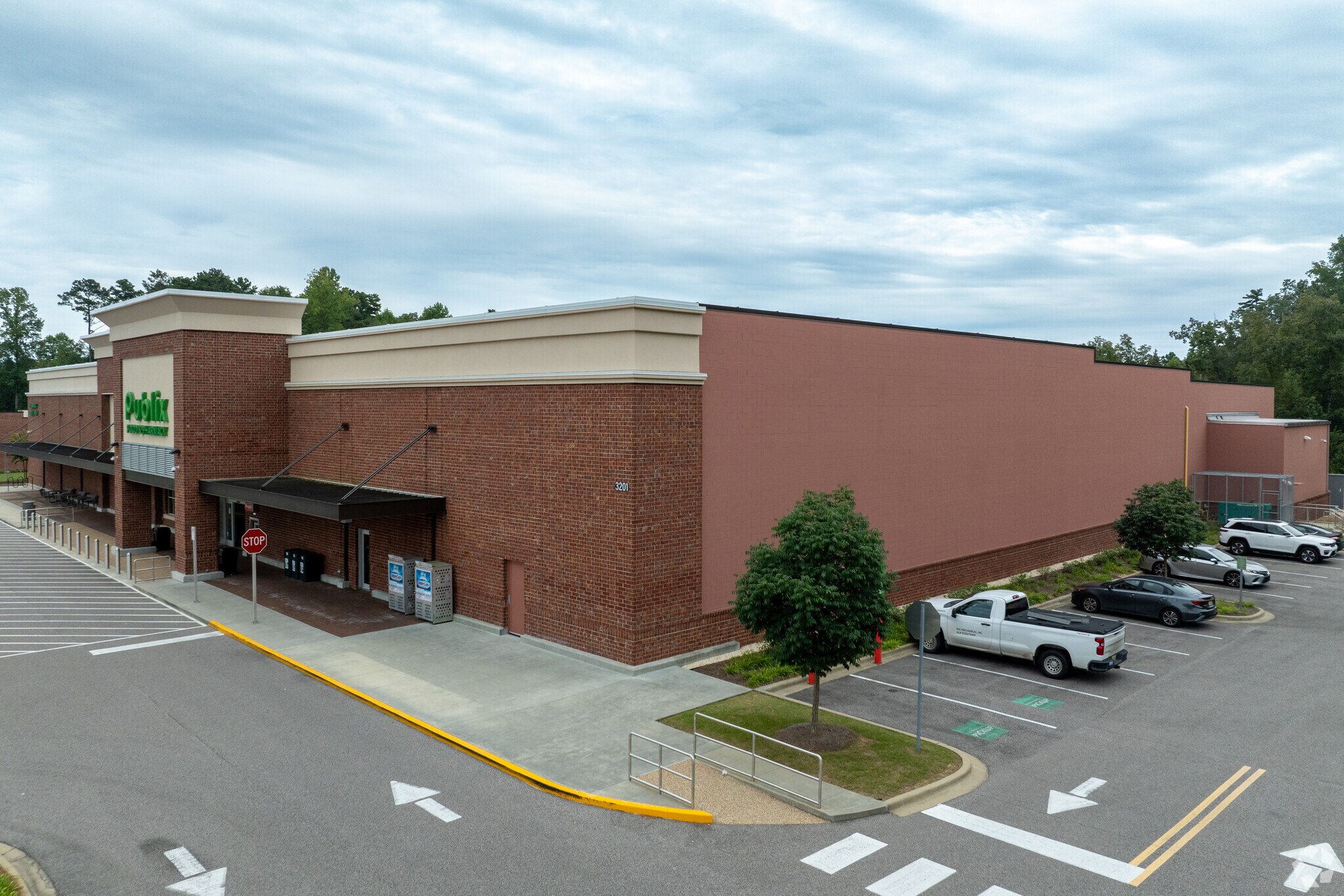 3201 Endeavor Ln, Vestavia Hills, AL for lease Primary Photo- Image 1 of 13