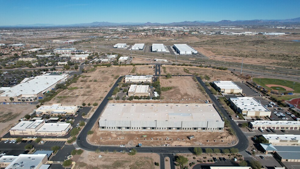 18698 E Business Park Dr, Queen Creek, AZ for lease - Building Photo - Image 2 of 5