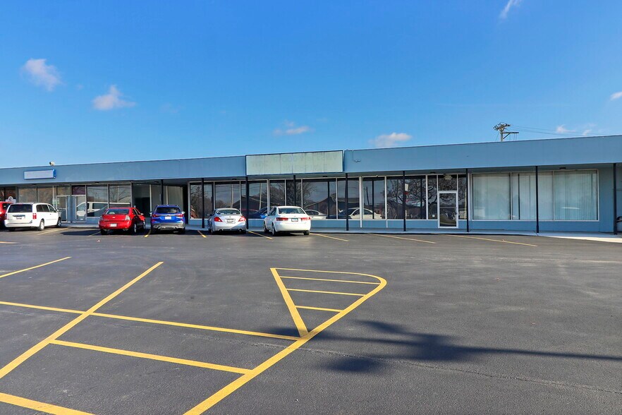 2027-2055 22nd Ave, Kenosha, WI à louer - Photo du bâtiment - Image 3 de 17