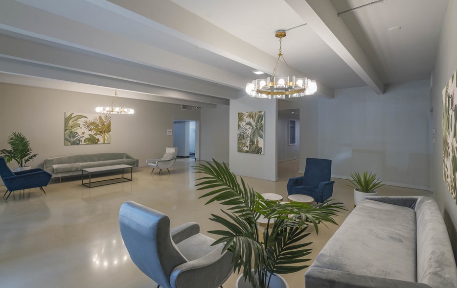 7800 SW 57th Ave, Miami, FL à louer - Photo intérieure - Image 2 de 2