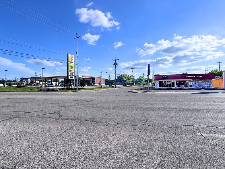609 Pat Booker Rd, Universal City, TX for sale - Building Photo - Image 3 of 24