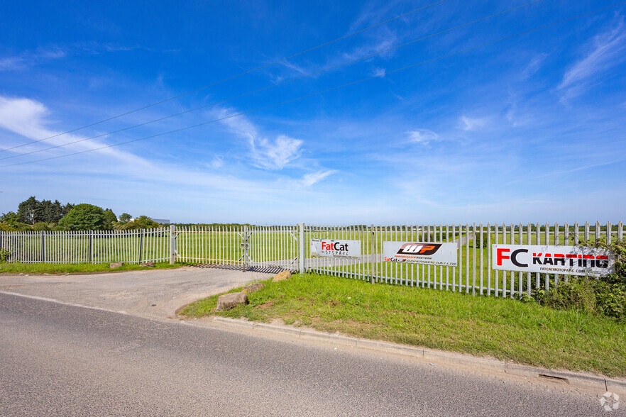 Holme Wood Lane, Doncaster for lease - Building Photo - Image 2 of 4