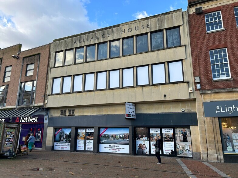 28 Fore St, Taunton à louer - Photo du bâtiment - Image 3 de 7