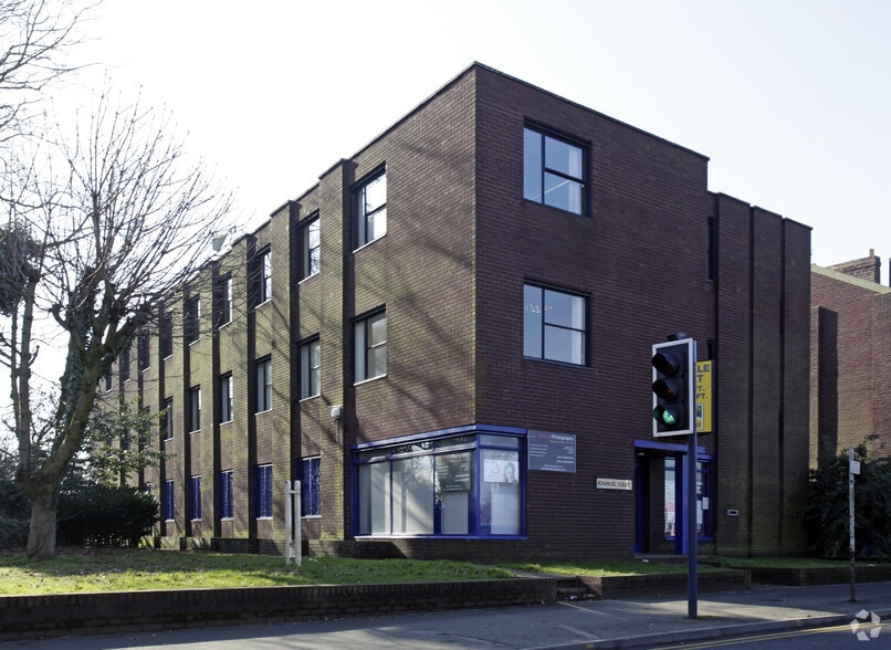 2 Wellington Rd, Bilston for lease - Building Photo - Image 3 of 4