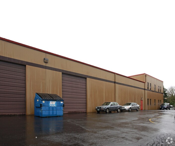 9925 SW Commerce Cir, Wilsonville, OR for sale - Building Photo - Image 2 of 2