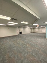 3140 Governors Place Blvd, Dayton, OH for lease Interior Photo- Image 1 of 3