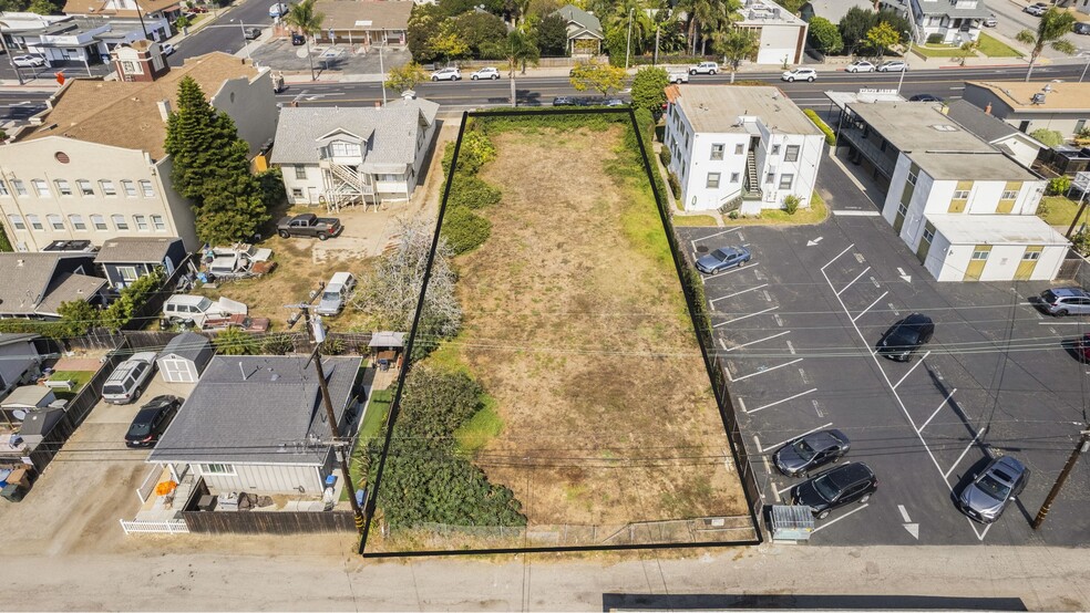 1042 E Main St, Ventura, CA for sale - Building Photo - Image 3 of 3