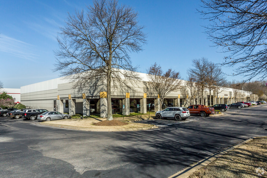 3919-3967 Hickory Hill Rd, Memphis, TN for lease - Building Photo - Image 1 of 7