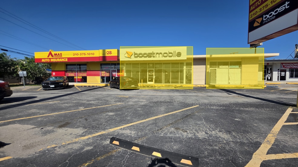 3201 West Ave, San Antonio, TX for lease - Building Photo - Image 2 of 11