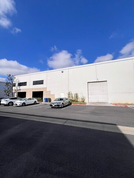 154 University Pky, Pomona, CA for lease - Building Photo - Image 2 of 4